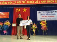 Tặng quà cho người nghèo An Nhơn - Bình Định năm 2018
